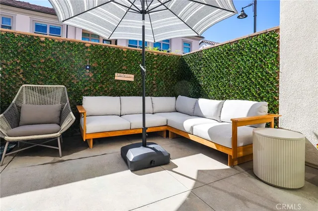 $1,599,950 | 152 Newburry, Irvine, CA 92618