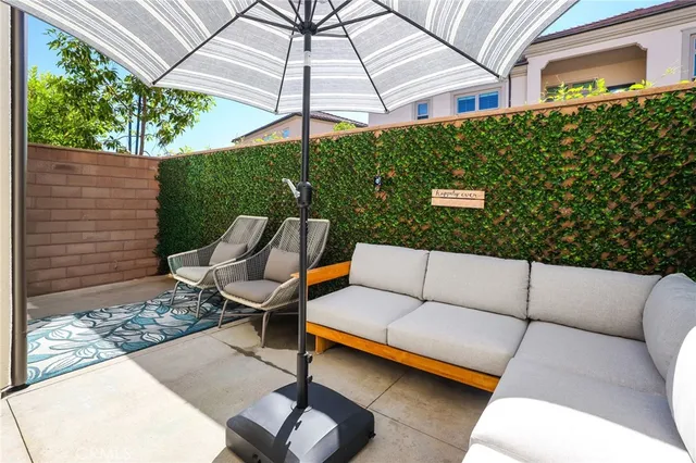 $1,599,950 | 152 Newburry, Irvine, CA 92618