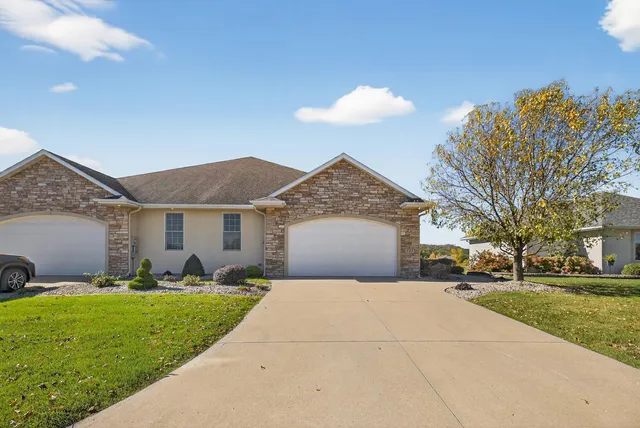 $535,000 | 727 Hidden Meadow Lane, Lake City, MN 55041