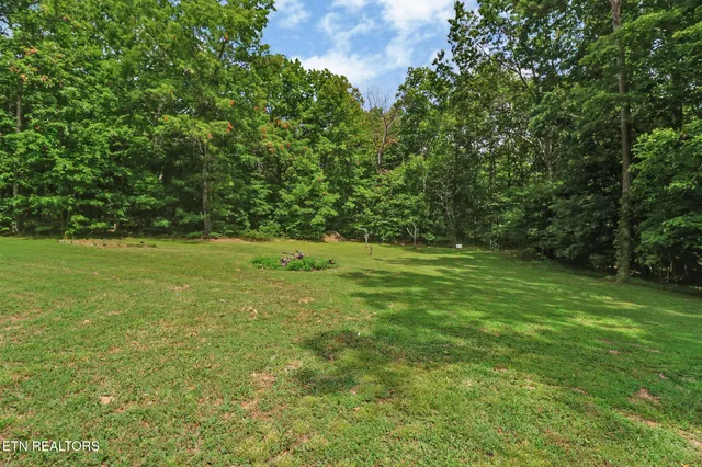 $349,900 | 1011 Fox Ridge Drive, Grimsley, TN 38565