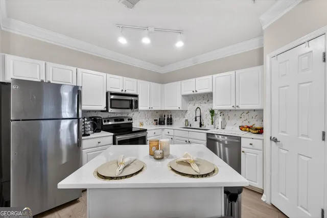 $260,000 | 1850 Cotillion Drive, Unit 3405, Dunwoody, GA 30338