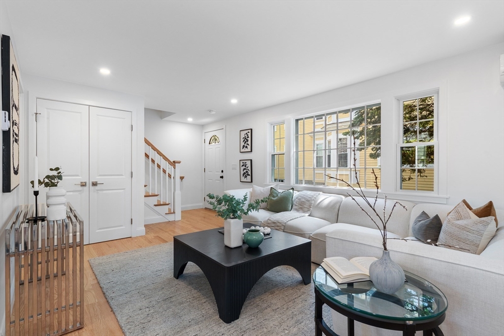 22 Park Street, Unit B Wakefield, MA 01880 - Photo 6 of 29
