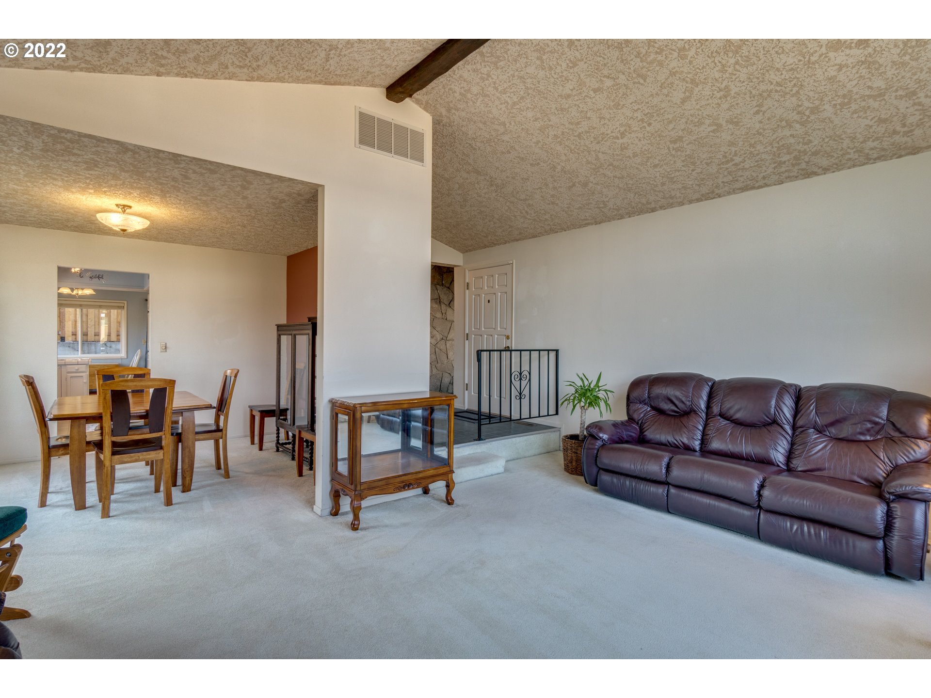 2209 Division Street Camas, WA 98607 - Photo 8 of 32 Gallery Image 8