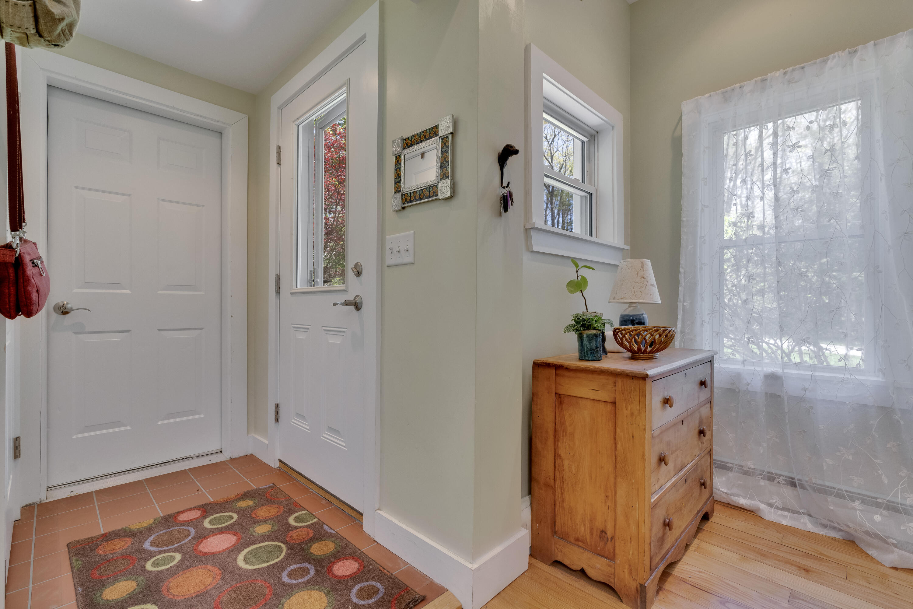 241 Old Stage Road Arrowsic, ME 04530 - Photo 12 of 51 Entry