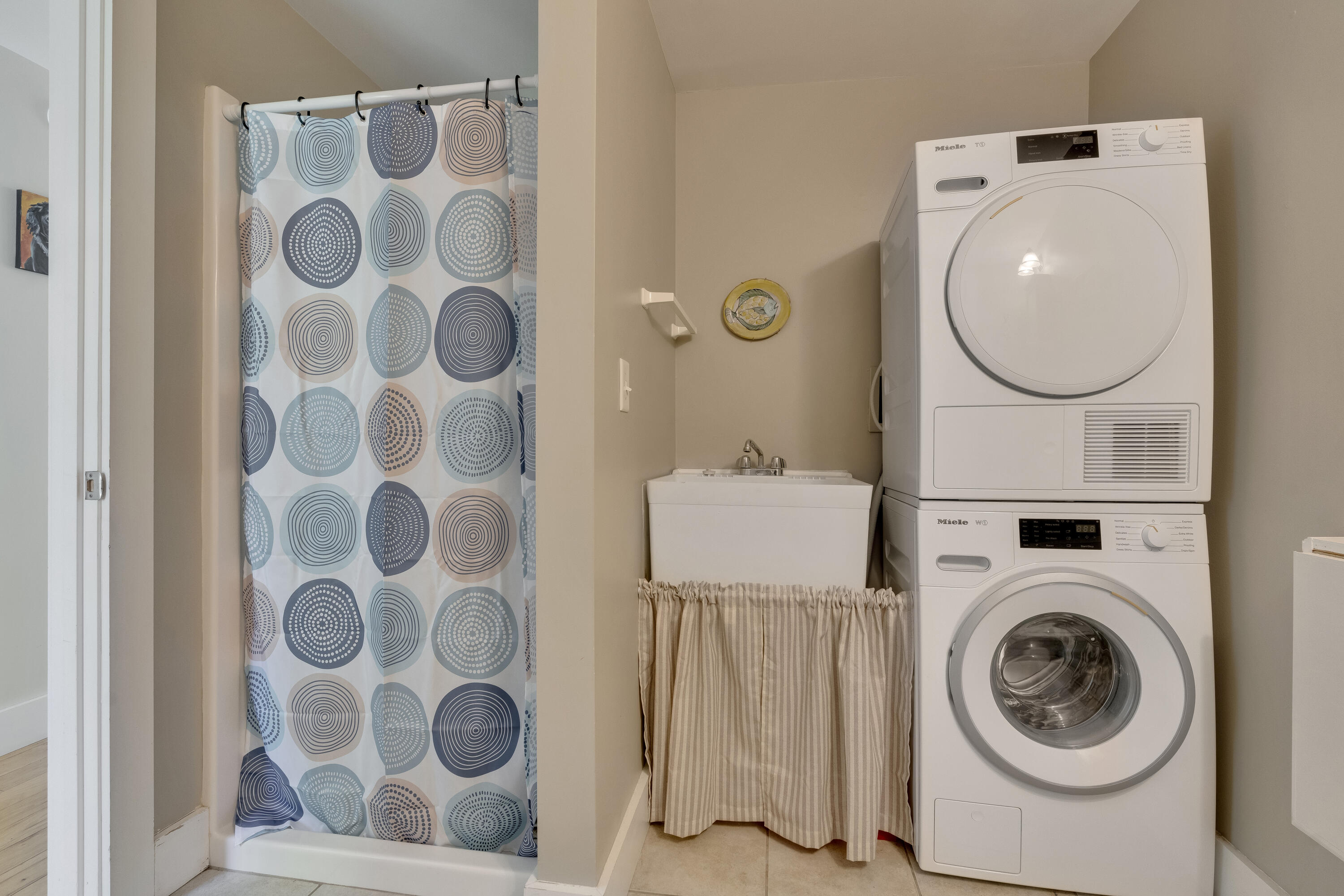 241 Old Stage Road Arrowsic, ME 04530 - Photo 29 of 51 Full Bath