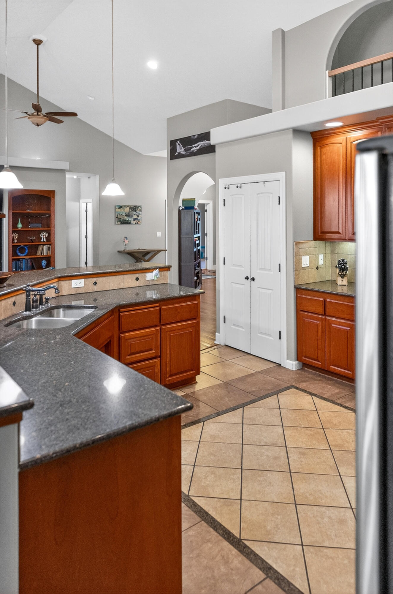 10421 Kestrel Road Klamath Falls, OR 97601 - Photo 21 of 56 a kitchen with stainless steel appliances granite countertop a sink and a stove