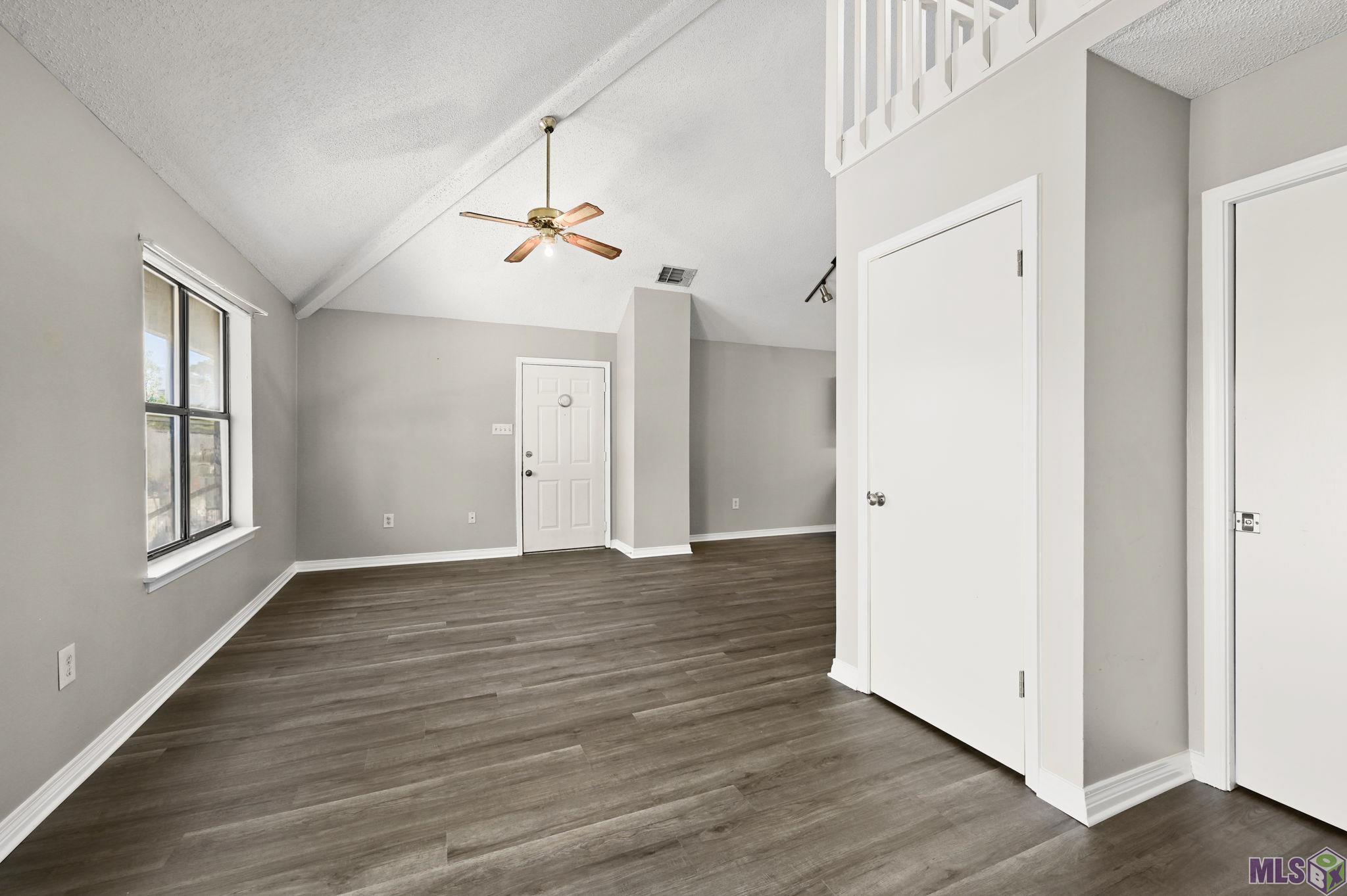 5141 Butter Creek Lane, Unit M208 Baton Rouge, LA 70809 - Photo 2 of 18