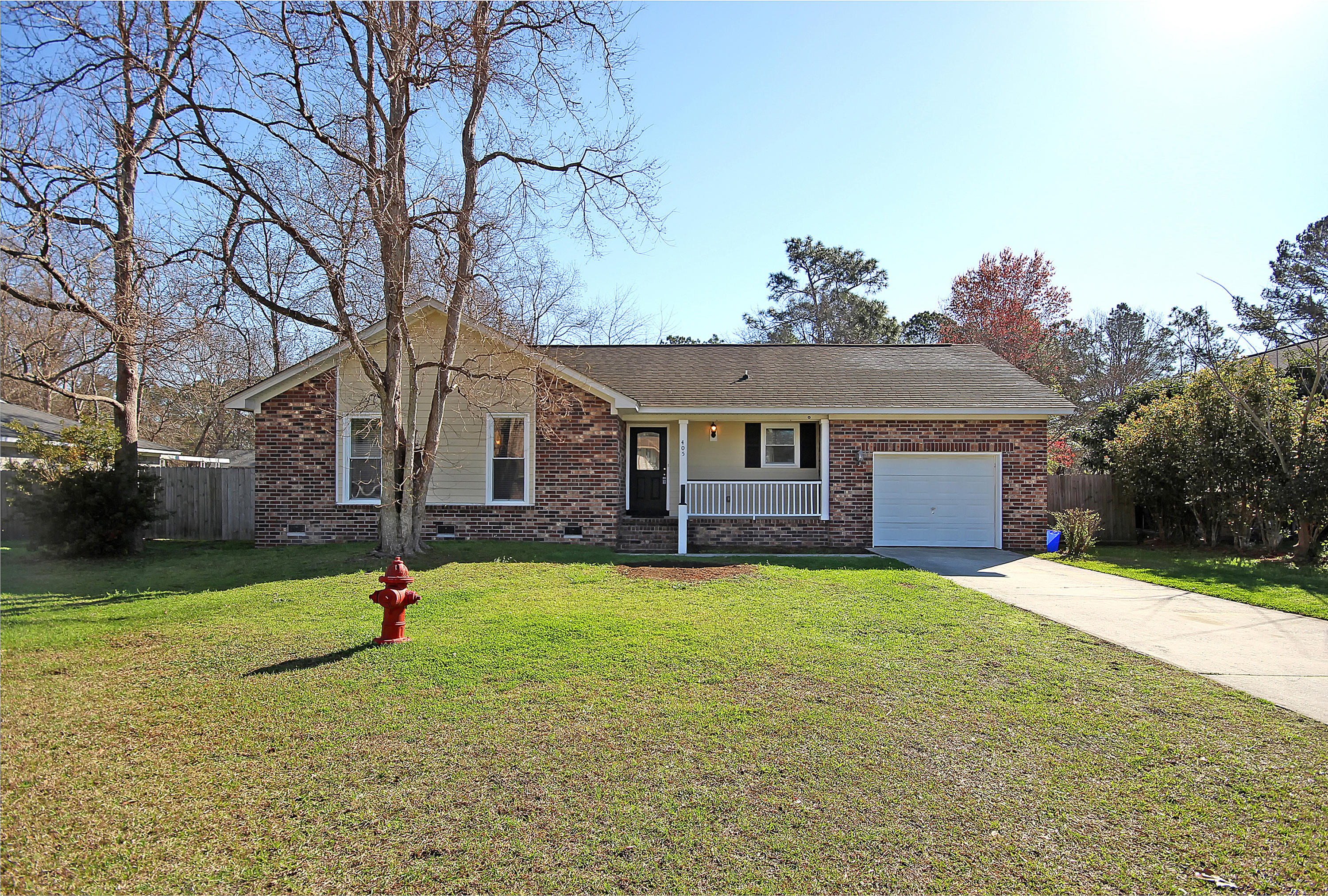 405 Longleaf Road Summerville, SC 29486 - Photo 1 of 2 IMG_3997 copy