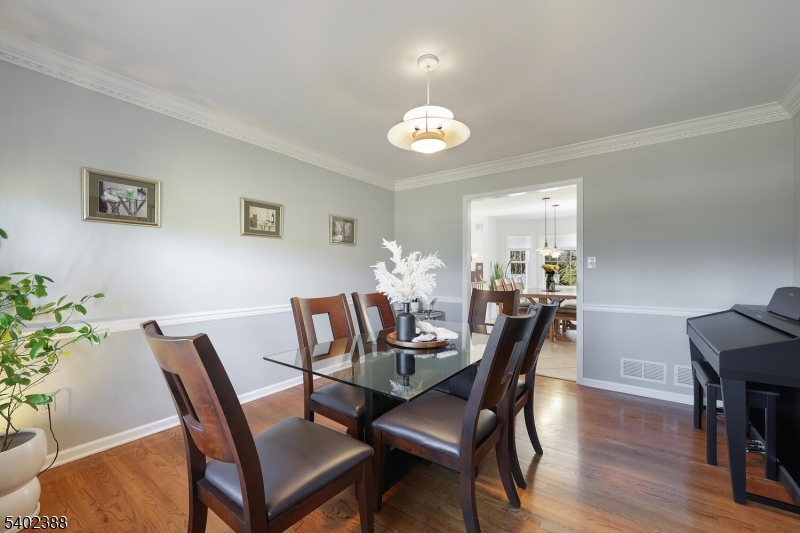 8 Bronson Way Skillman, NJ 08558 - Photo 13 of 50