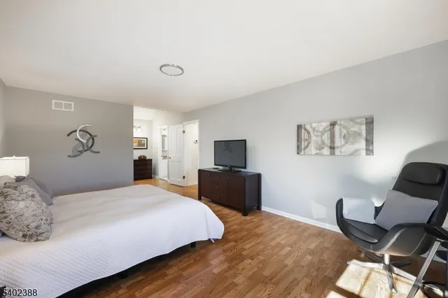 $1,200,000 | 8 Bronson Way, Skillman, NJ 08558