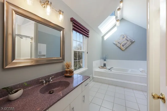 $1,200,000 | 8 Bronson Way, Skillman, NJ 08558