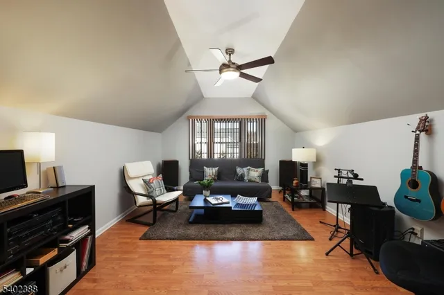 $1,200,000 | 8 Bronson Way, Skillman, NJ 08558