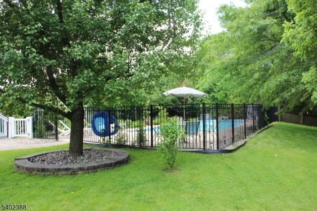 $1,200,000 | 8 Bronson Way, Skillman, NJ 08558