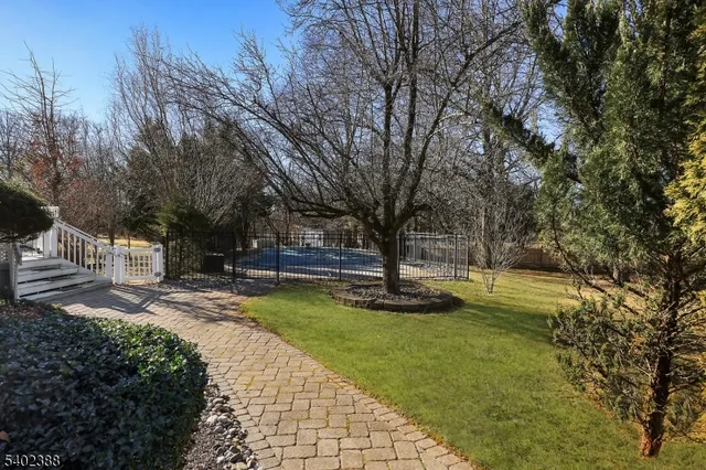 $1,200,000 | 8 Bronson Way, Skillman, NJ 08558