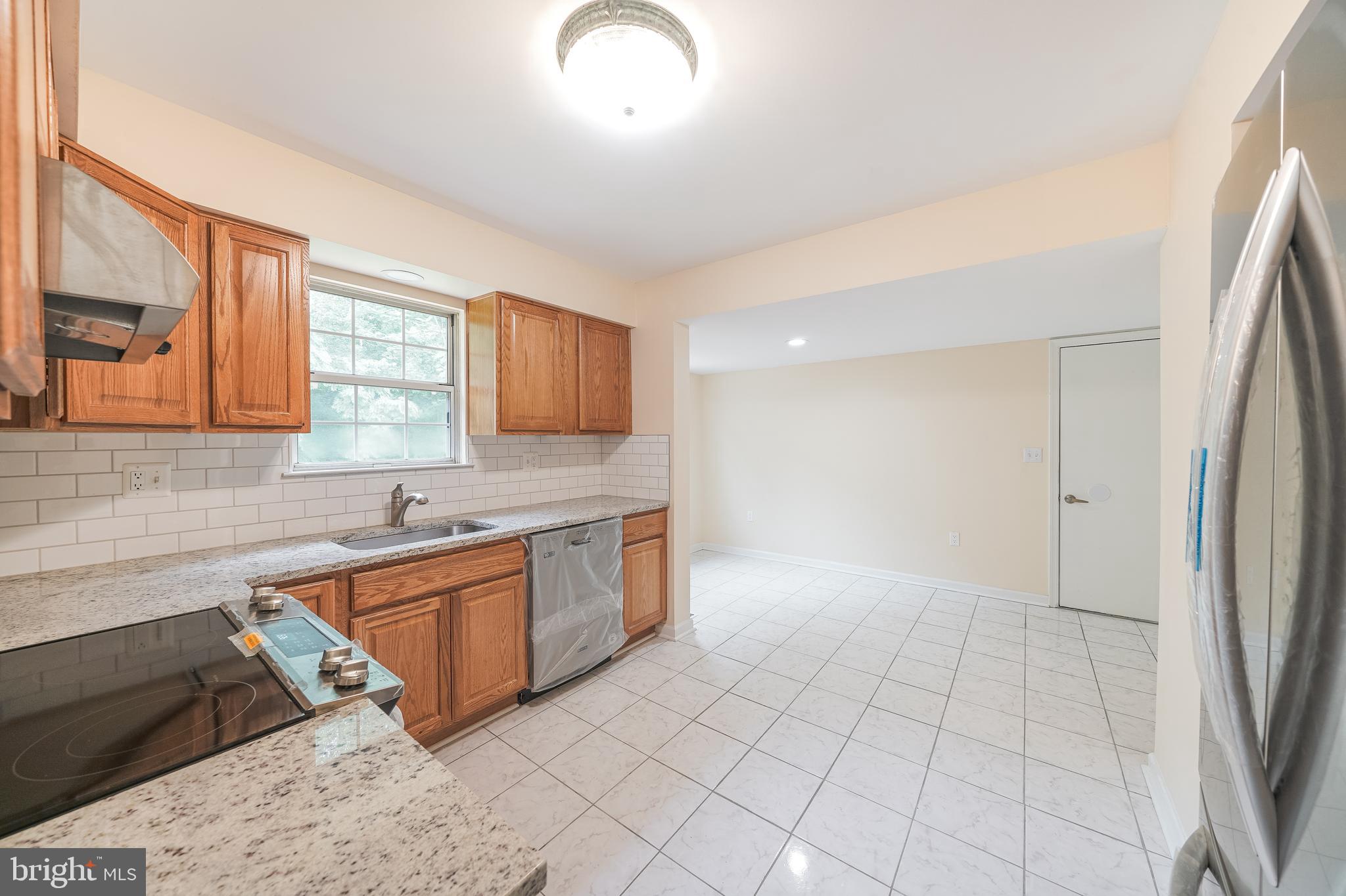 6810 Cherryfield Road Fort Washington, MD 20744 - Photo 5 of 27 Gallery Image 5