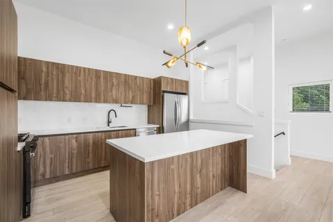 $2,650 | 104 Tolima Dove Street, Houston, TX 77022