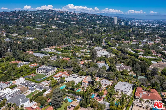 $65,000 | 915 North Rexford Drive, Beverly Hills, CA 90210