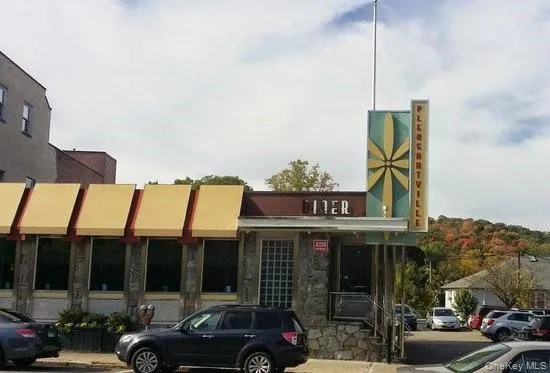 a car parked in front of a building