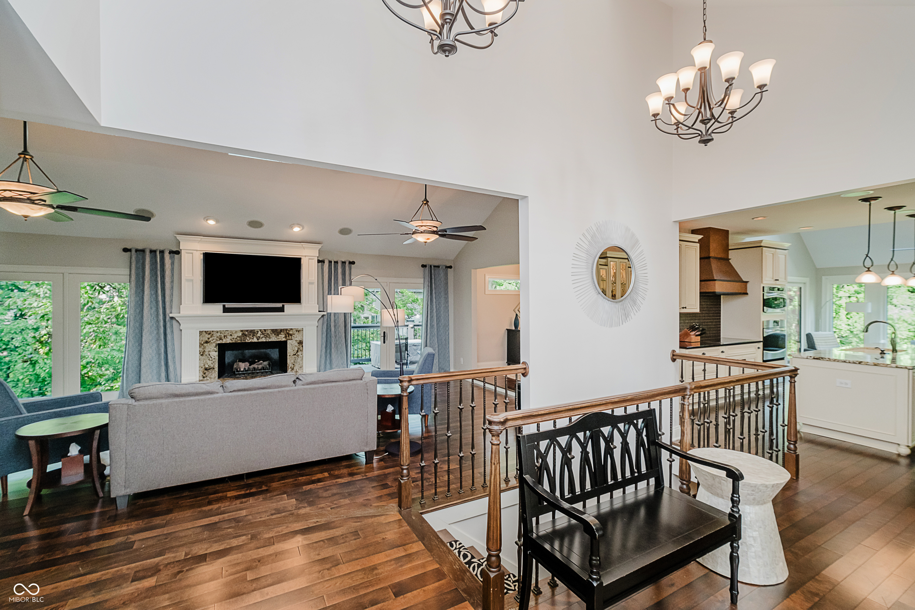 8541 Helmsman Circle Indianapolis, IN 46256 - Photo 4 of 35