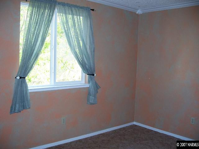 2650 Nicholette Drive Reno, NV 89503 - Photo 6 of 9 an empty room with a window