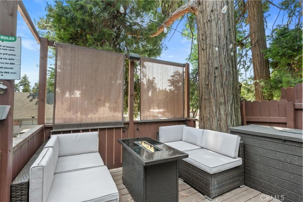 1277 Lovers Lane Rimforest, CA 92378 - Photo 8 of 34 Deck sitting area