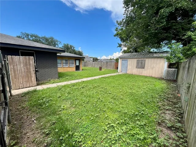 $299,999 | 113 Tinsley Drive, Belle Chasse, LA 70037