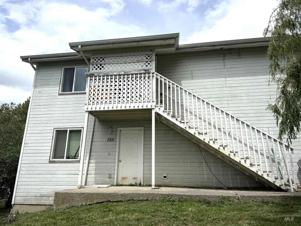 $460,000 | 727 Brent Drive, Moscow, ID 83843