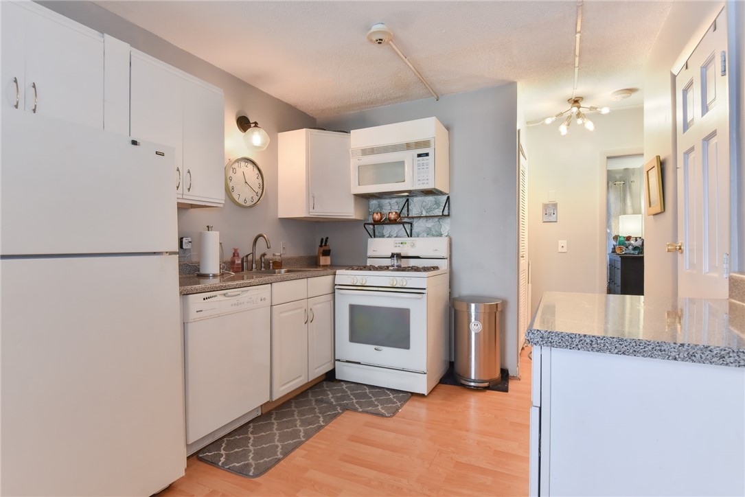 3940 Post Road, Unit 2 Warwick, RI 02886 - Photo 6 of 14 Kitchen