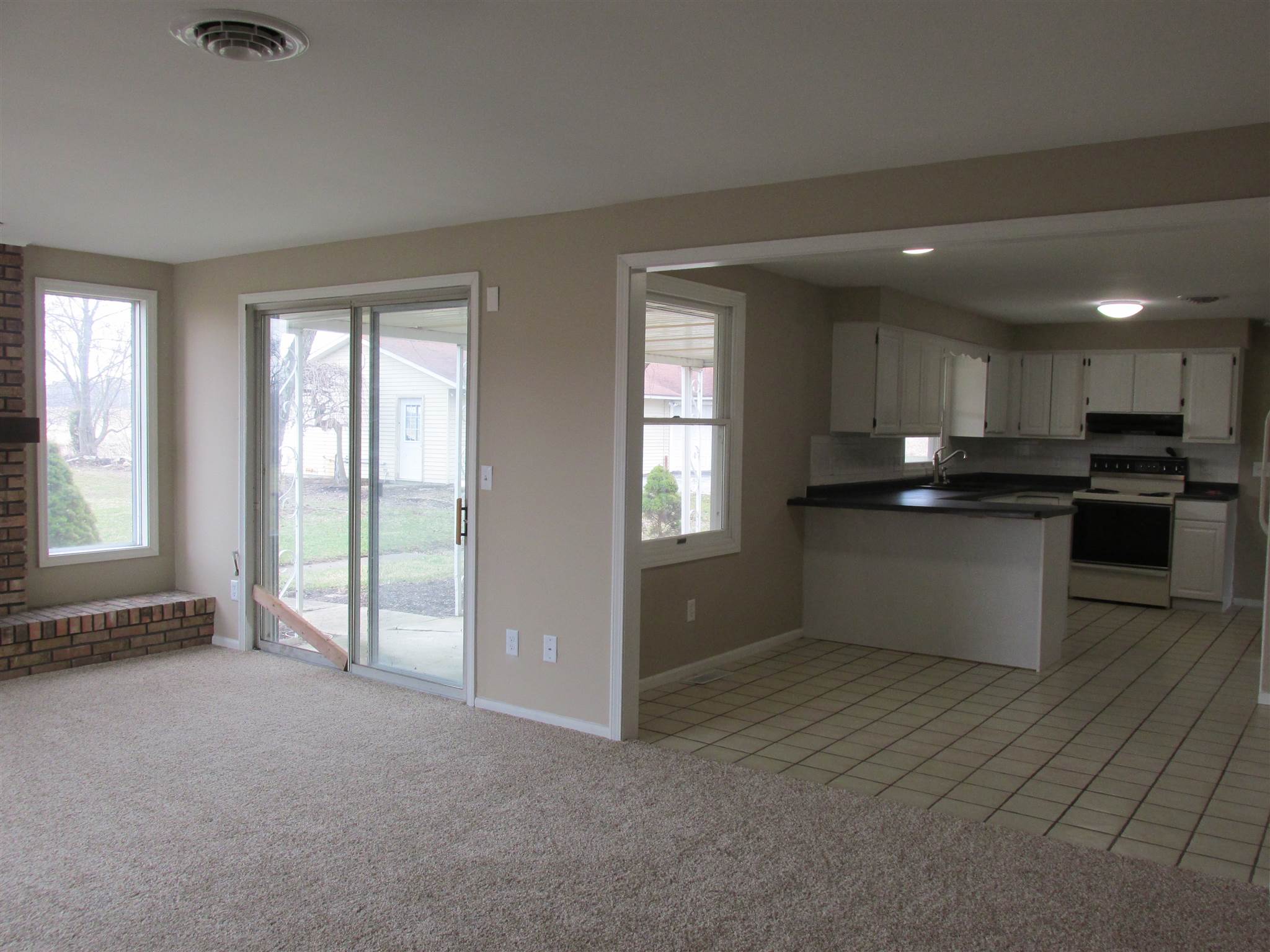 12421 Winchester Road Fort Wayne, IN 46819 - Photo 14 of 35
