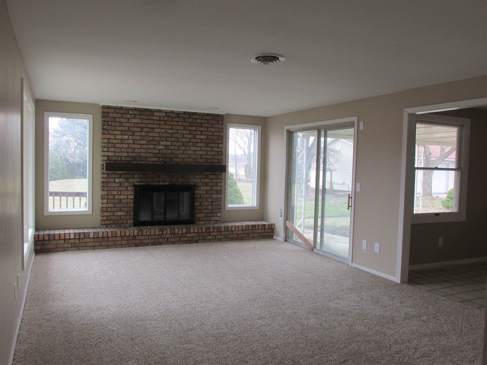 12421 Winchester Road Fort Wayne, IN 46819 - Photo 15 of 35