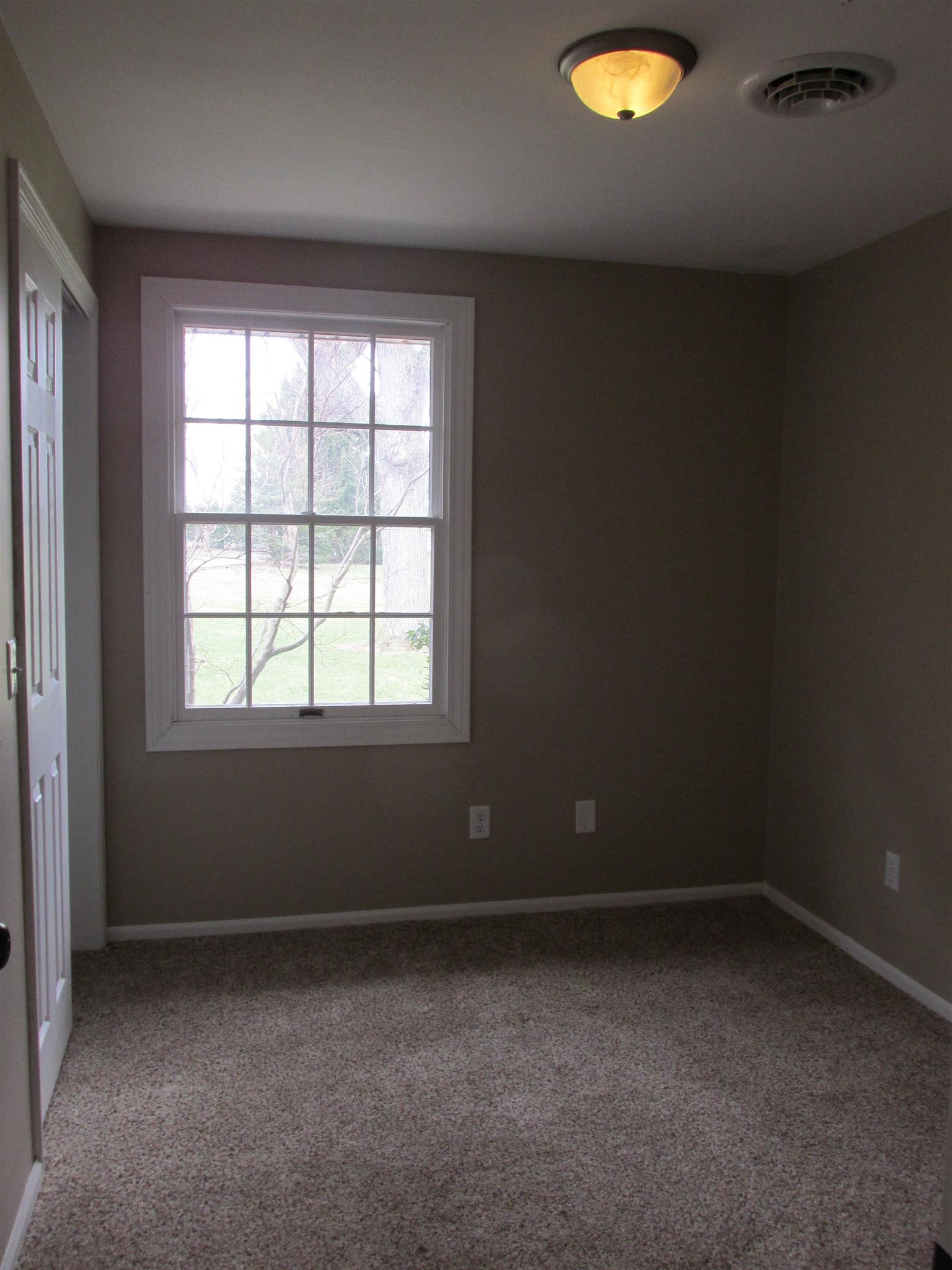 12421 Winchester Road Fort Wayne, IN 46819 - Photo 26 of 35