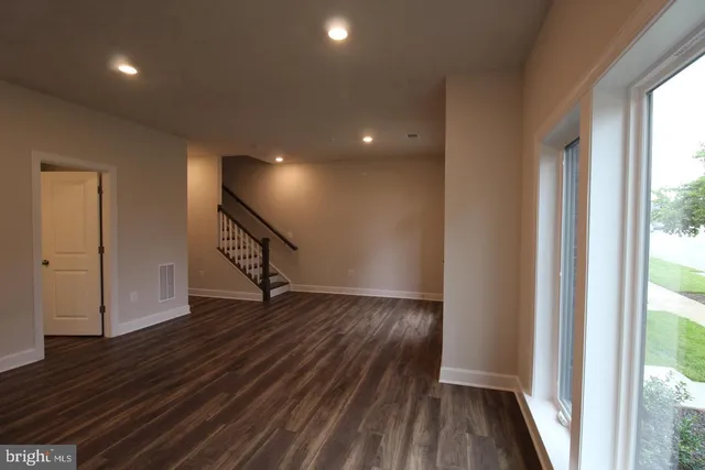 $4,475 | 22466 Foundation Drive, Ashburn, VA 20148