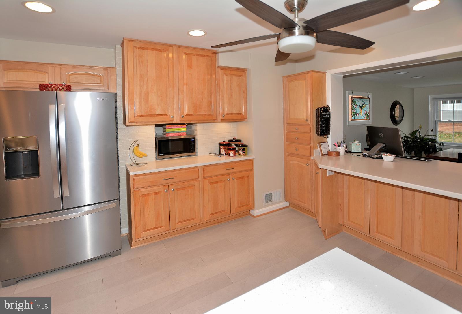 1129 Cameron Road Alexandria, VA 22308 - Photo 8 of 37 Abundance of Maple Cabinetry