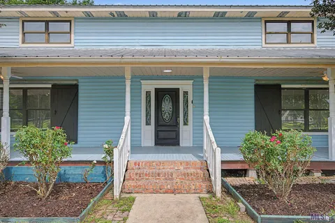 $419,000 | 1420 Bayou Paul Lane, St. Gabriel, LA 70776