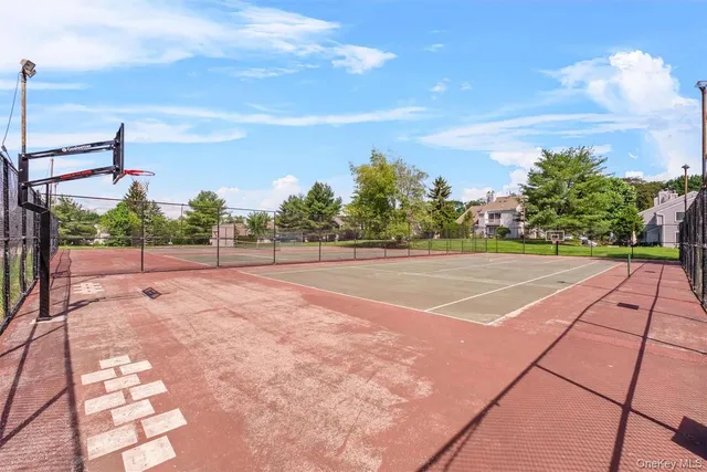 $265,000 | 9 C Kings Court, Unit C, Mohegan Lake, NY 10547