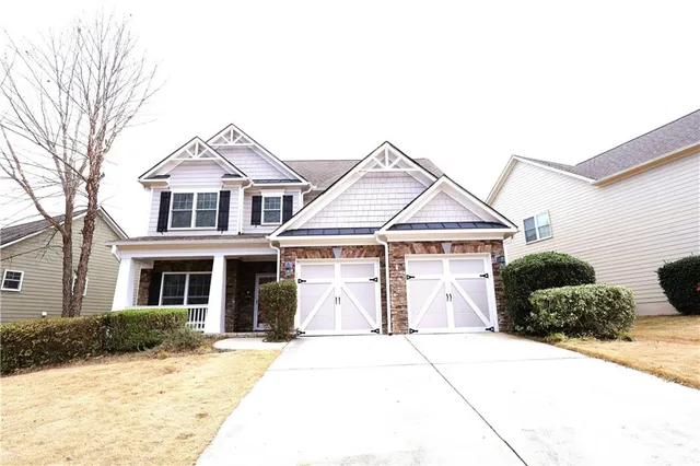 $2,295 | 7711 Soaring Eagle Drive, Flowery Branch, GA 30542