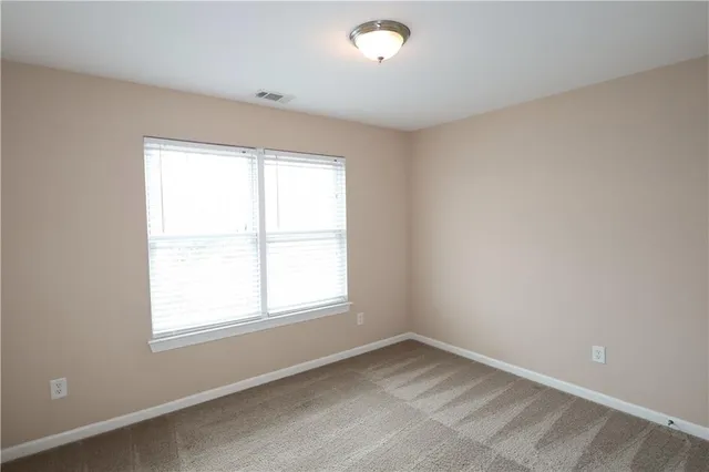 $2,295 | 7711 Soaring Eagle Drive, Flowery Branch, GA 30542