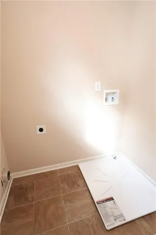 $2,295 | 7711 Soaring Eagle Drive, Flowery Branch, GA 30542