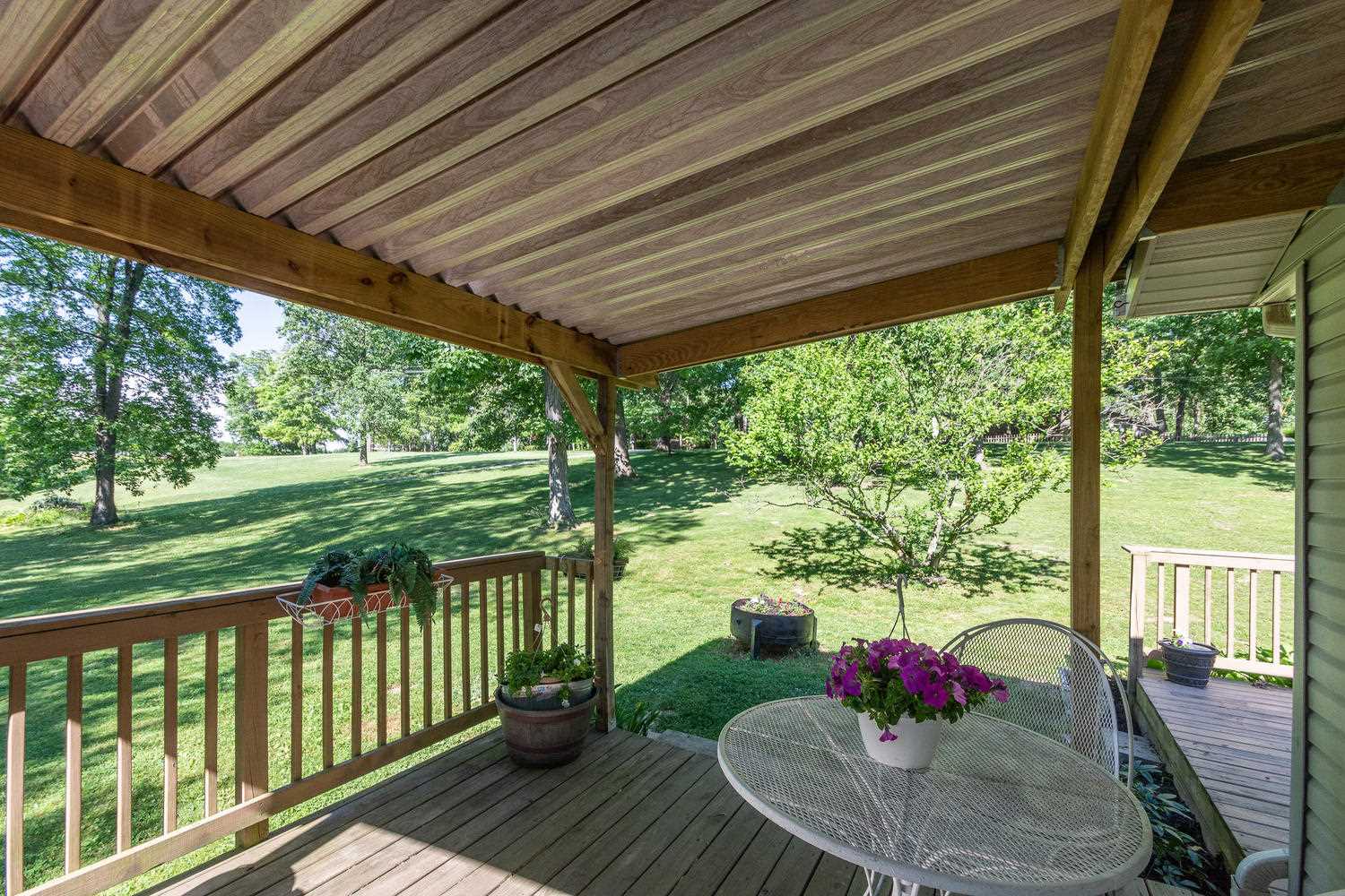 7117 South Harmony Road Bloomington, IN 47403 - Photo 4 of 35 Gallery Image 4