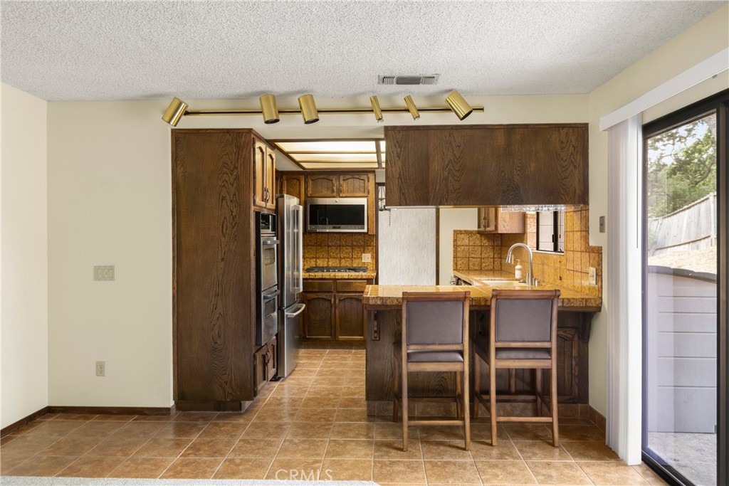 6055 Flores Road Atascadero, CA 93422 - Photo 21 of 33