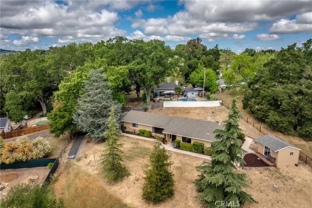 6055 Flores Road Atascadero, CA 93422 - Photo 31 of 33