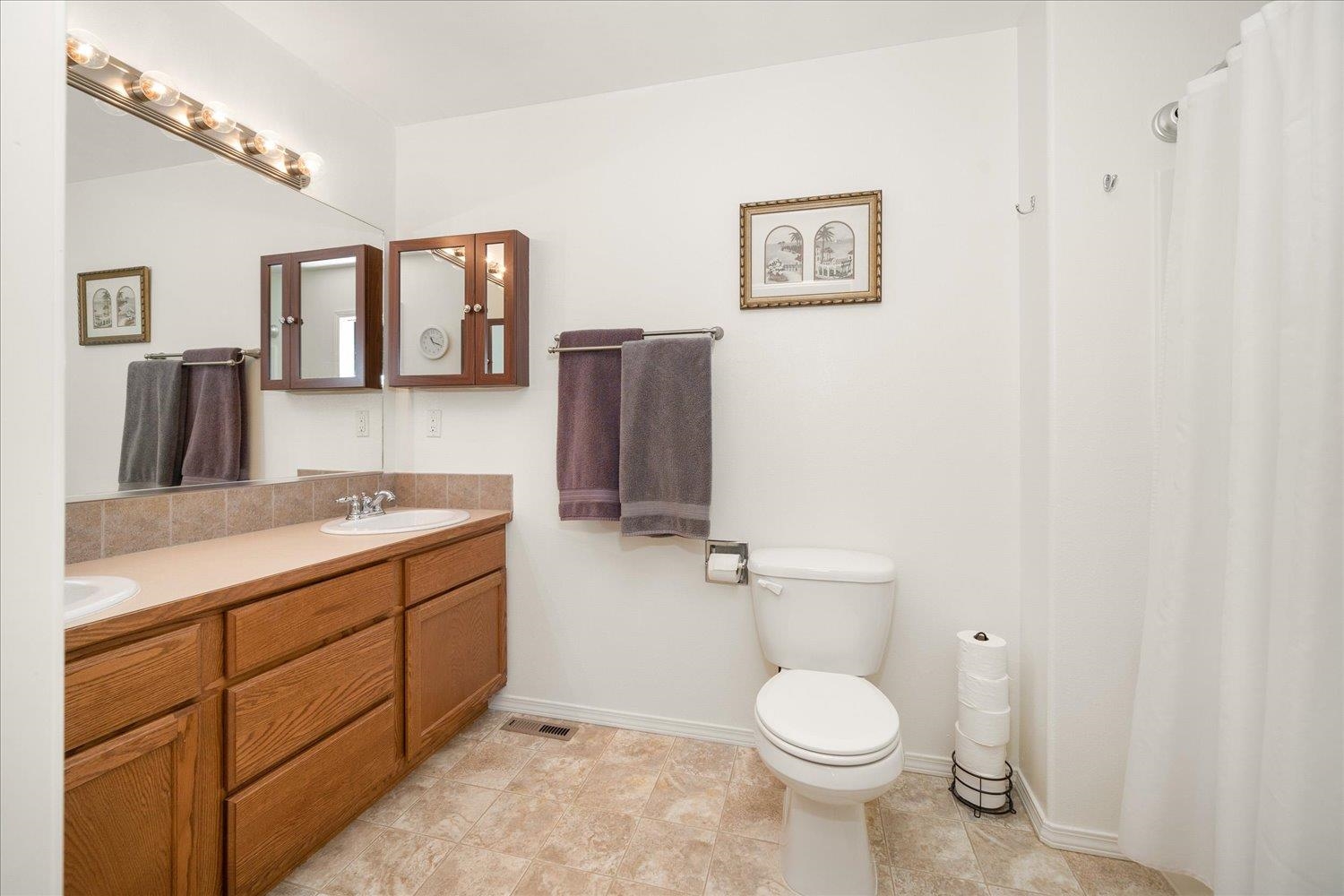 702 South Michigan Road Spokane Valley, WA 99016 - Photo 6 of 50 Gallery Image 6