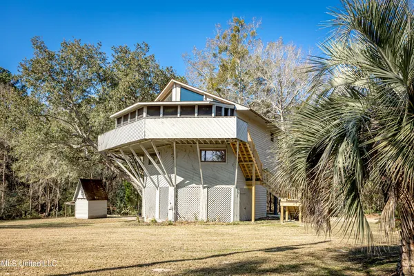 $345,000 | 7417 Bluff Point Road, Gautier, MS 39553