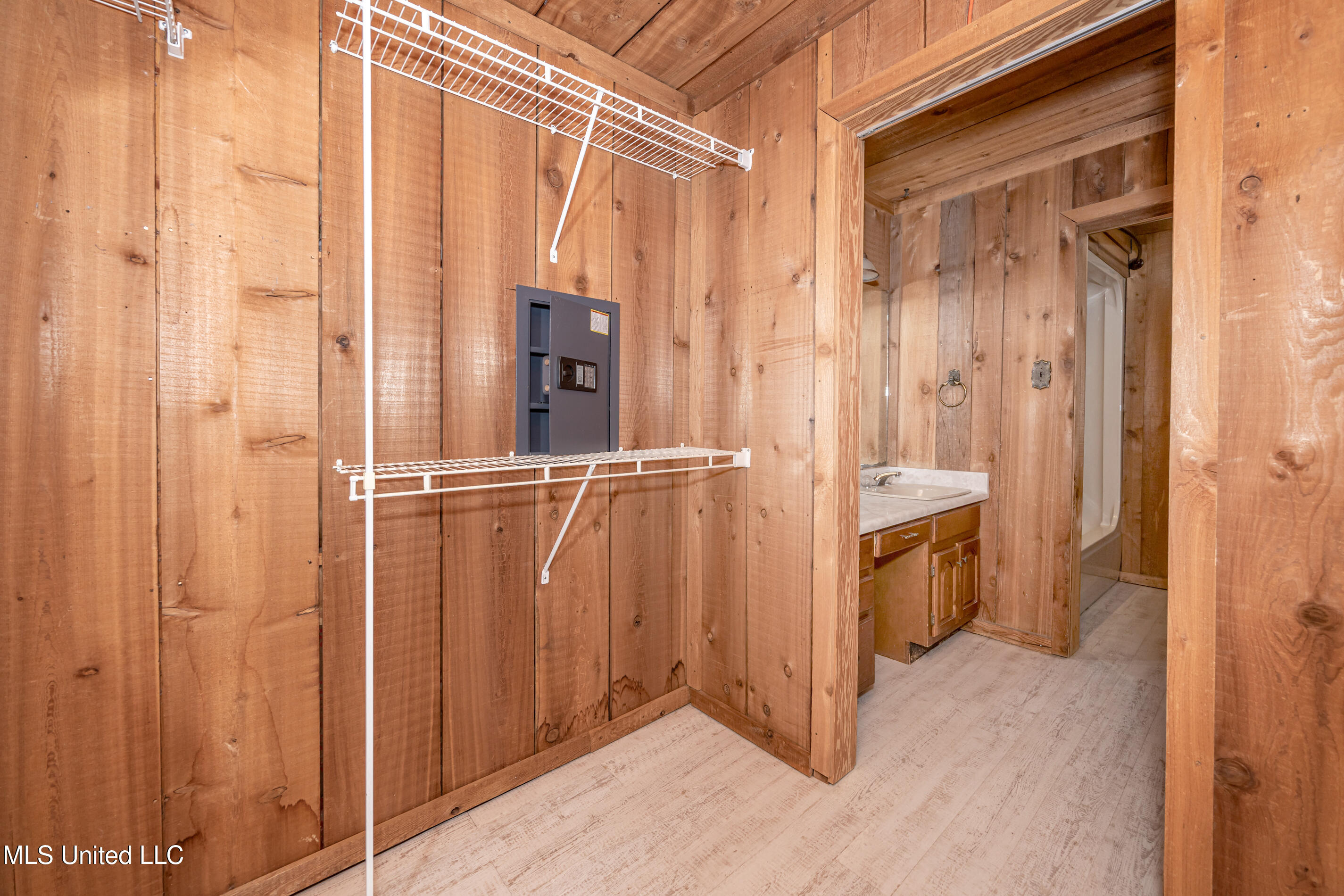 7417 Bluff Point Road Gautier, MS 39553 - Photo 34 of 91 IMG_4620