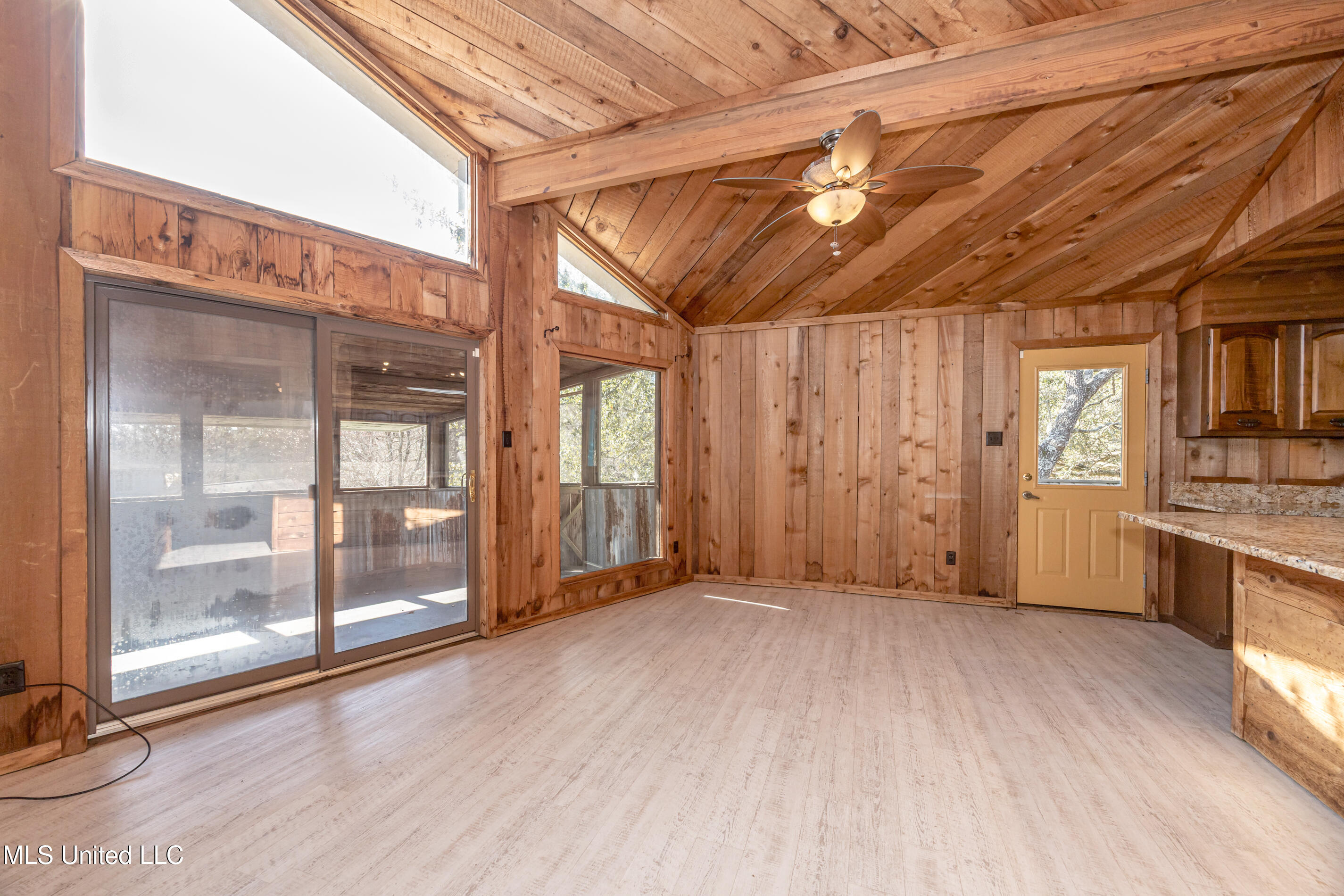 7417 Bluff Point Road Gautier, MS 39553 - Photo 57 of 91 IMG_4647