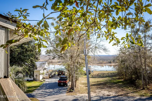$345,000 | 7417 Bluff Point Road, Gautier, MS 39553
