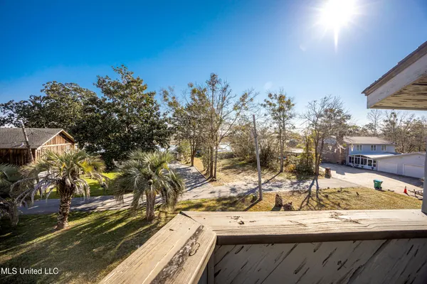 $345,000 | 7417 Bluff Point Road, Gautier, MS 39553