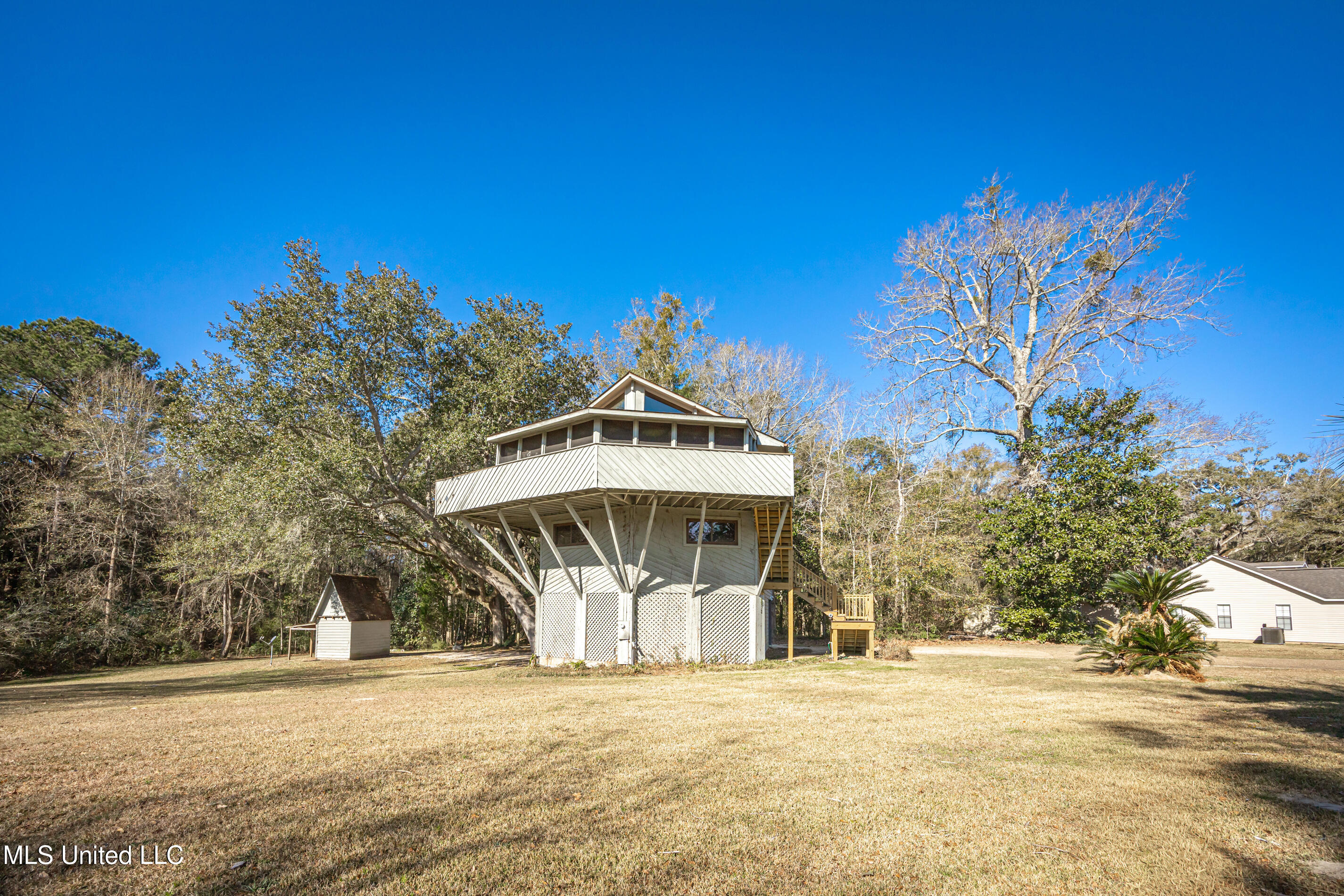 7417 Bluff Point Road Gautier, MS 39553 - Photo 79 of 91 IMG_4713