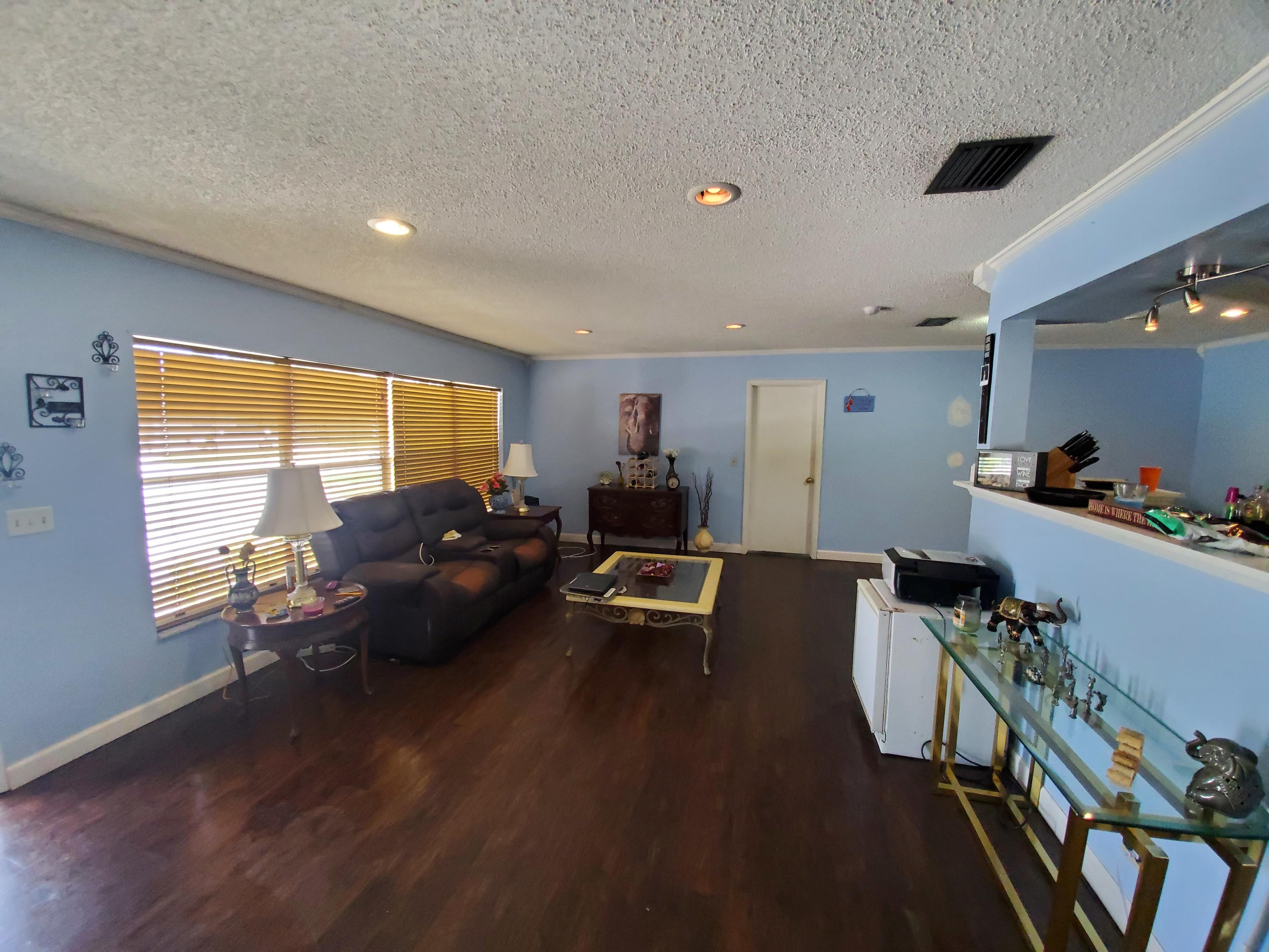 4642 Addison Street Boca Raton, FL 33428 - Photo 7 of 10 20200513_132345