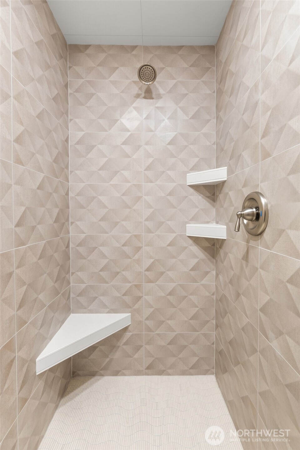 11828 Cove Road Southwest Vashon, WA 98070 - Photo 20 of 37